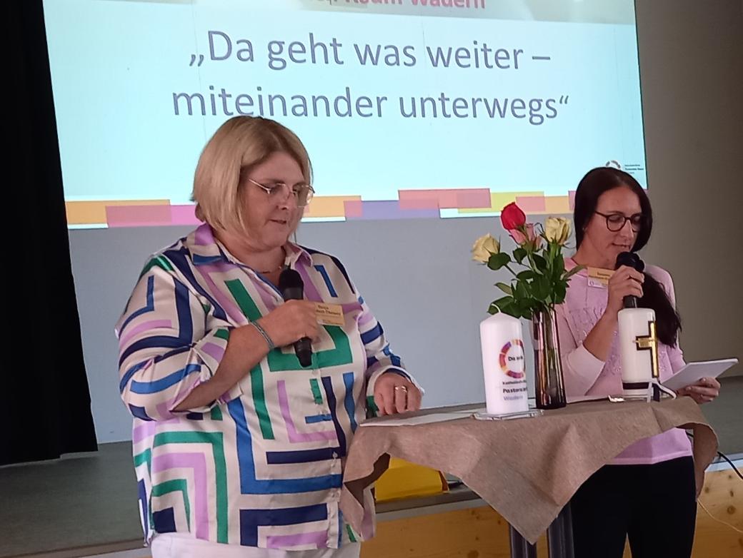 Tanja Buchheit-Thewes und Susanne Ringwald begrüßt zur zweiten Synodalversammlung im Pastoralen Raum Wadern