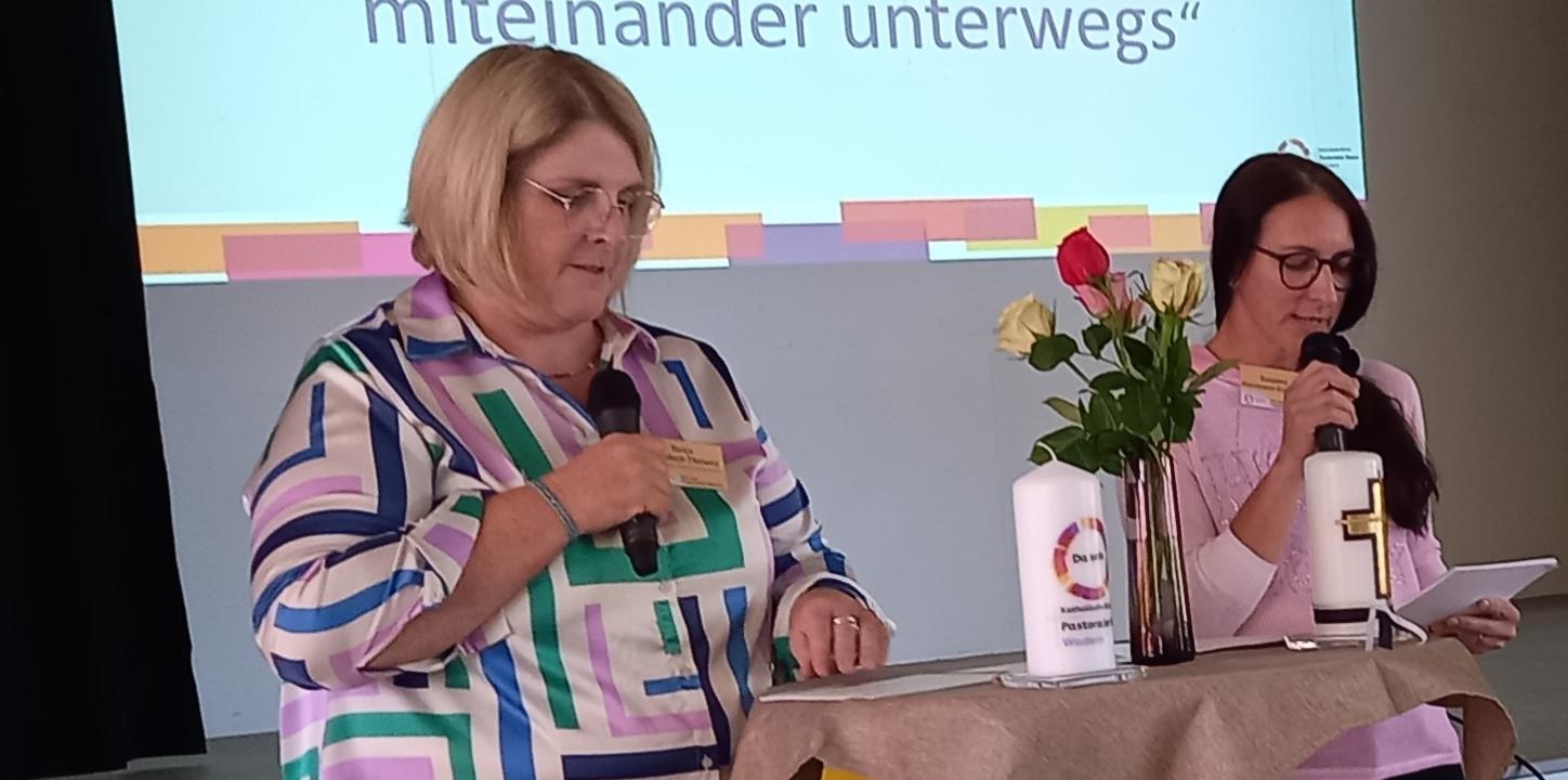 Tanja Buchheit-Thewes und Susanne Ringwald begrüßt zur zweiten Synodalversammlung im Pastoralen Raum Wadern