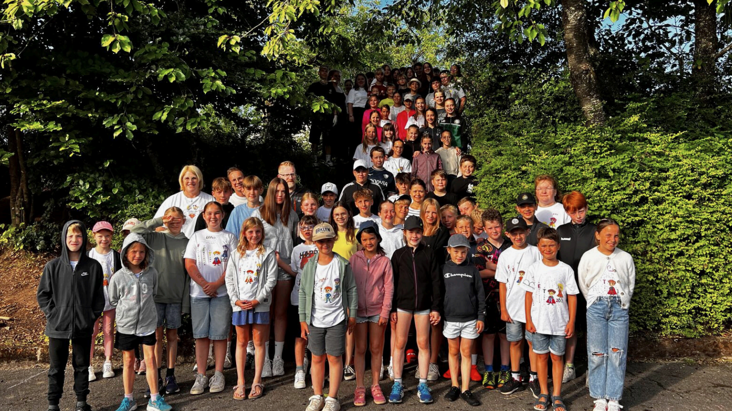 Gruppenbild der Ferienerlebnistage 25 in Michelbach